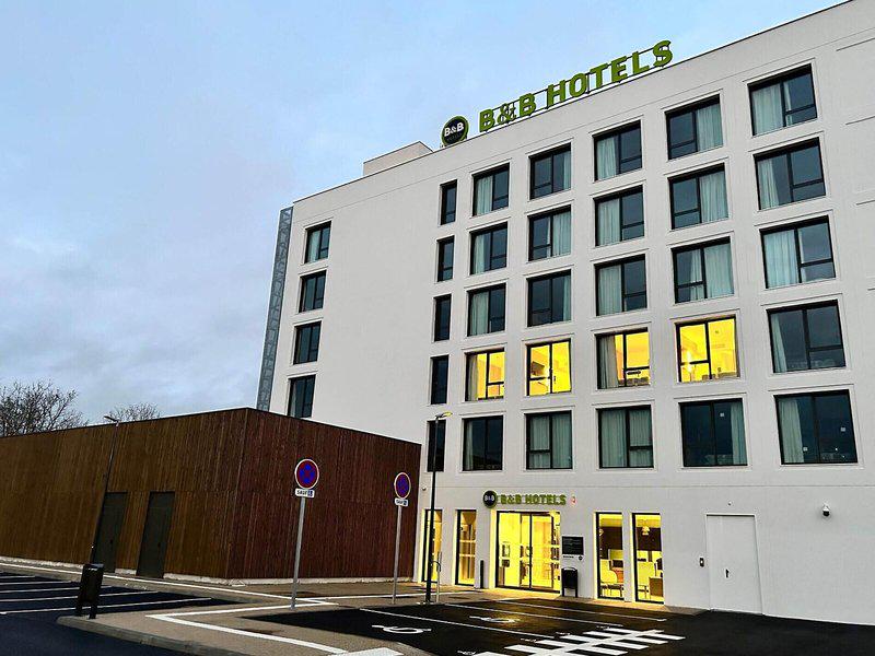 BBFF87949351C02F3457DC45A3C45A07