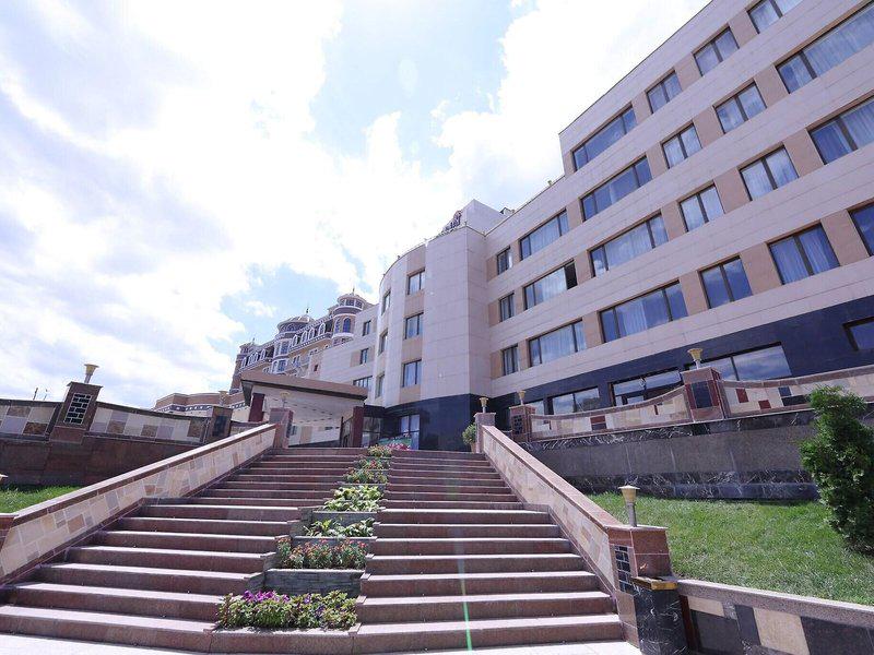 805AFAACB0AAB2C75DE5AA7113397A71