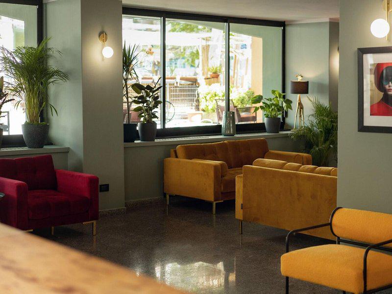 Lime Hotel
