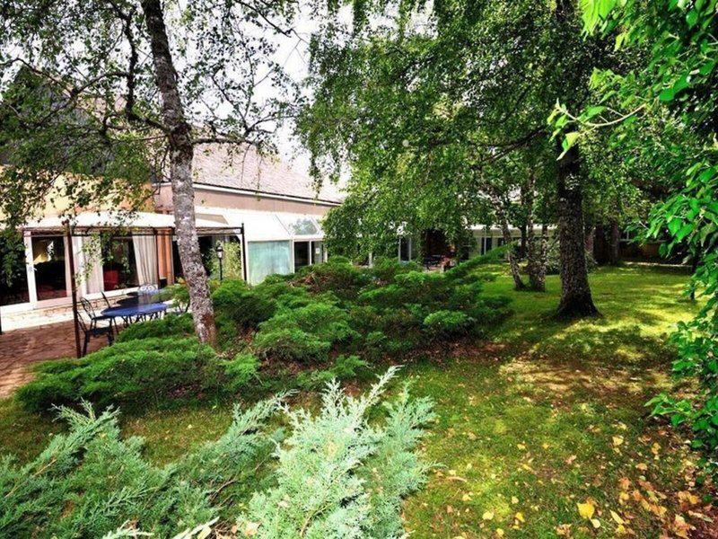 E7F93AC3EAB97B757CE1691B2CAA6CEB