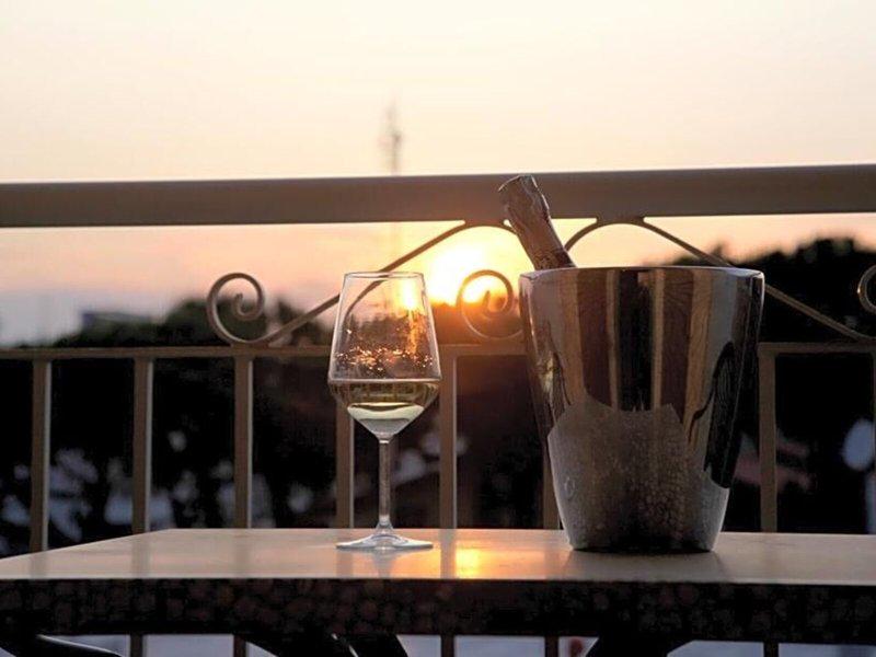 93E131D0C84854AD61CE16B6BF1A2569