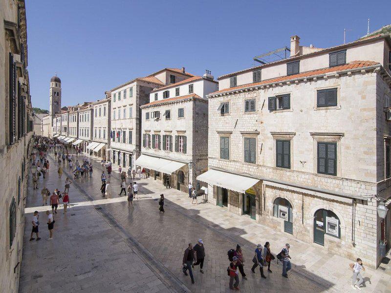 7B03B903441DF17487ECD1FFAAB1A6D2