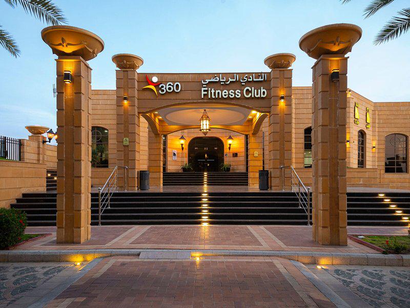 40AAFBF4611F7B638DE78A1CF8C18212