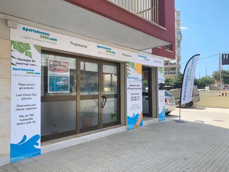 1D476266E21F94D2BAC00DEB9FA0068E