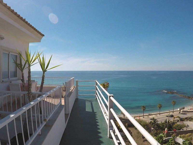 E37D0B15D9E7F1FEC26809B86A0C137F