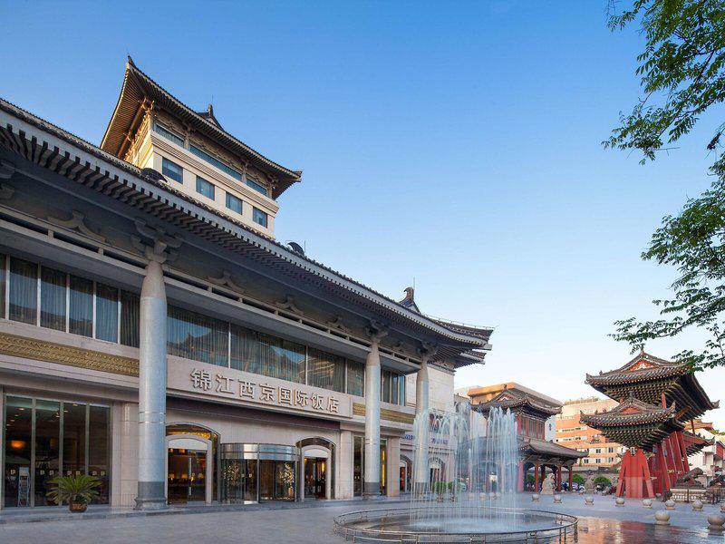 B3AB440F0F48AC68636ED75B94AB4DED