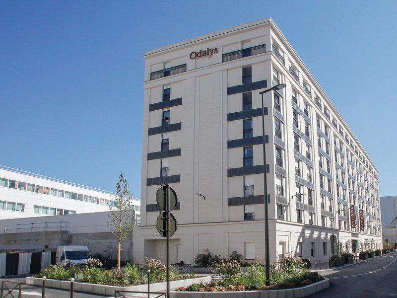 D0510639E98A16ECA2151EB9C562D973