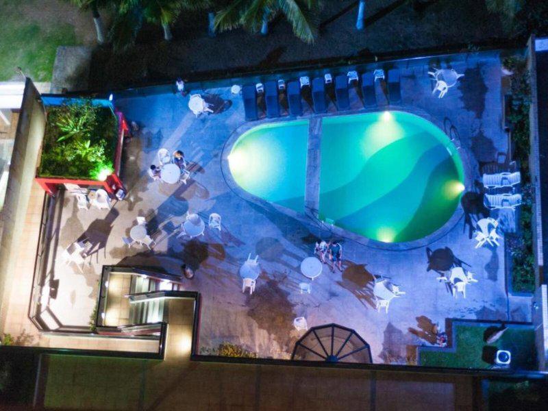 31F9748824E26D6D04A19E41B9B28703