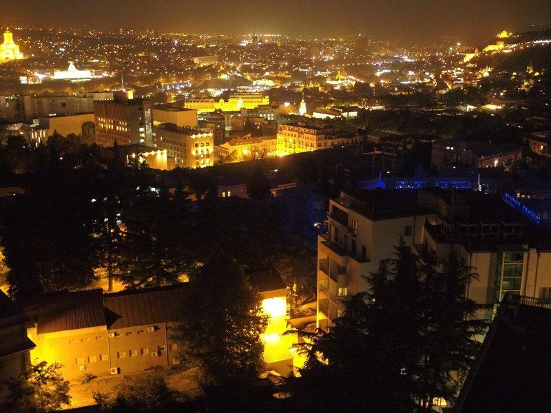 E117AA5E91DB1FBABF0869BEA503FF4B