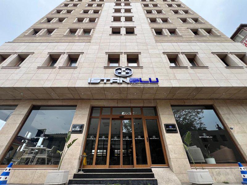 CFFFC9611B15EFAC8BBDB8FB378D642F