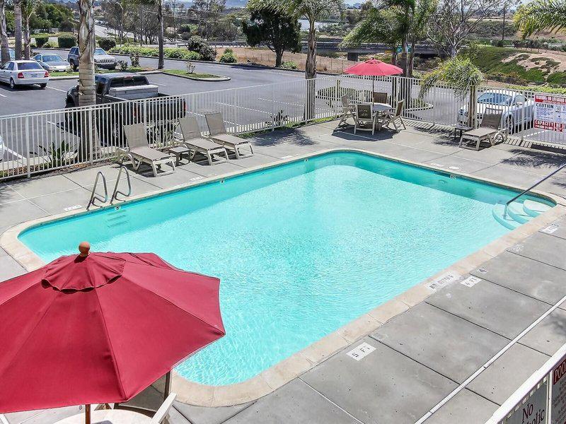 CA0384356EAA11676A8944C712D16BD0