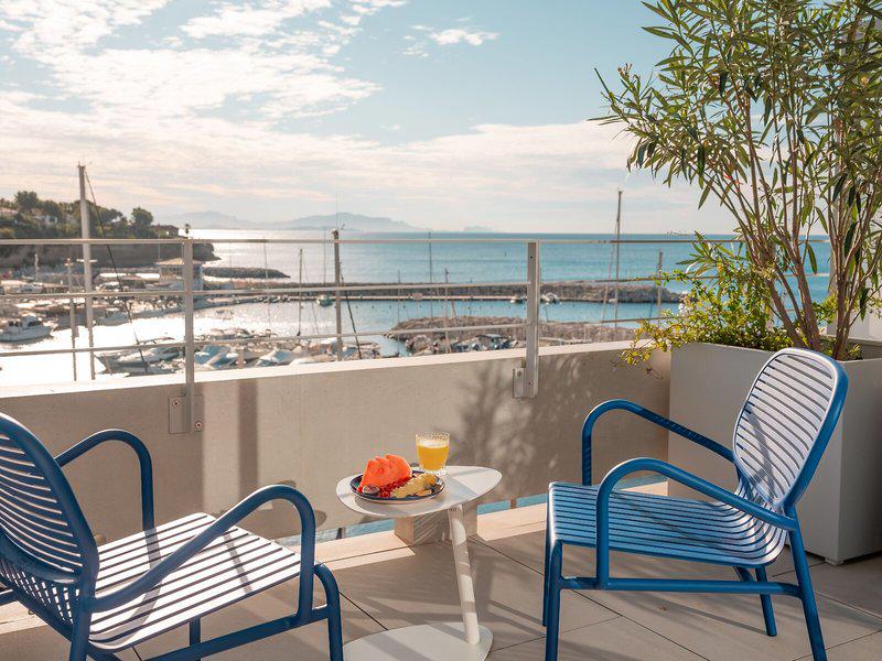 6A51F77E5F391B31BCA38E6C28B933E7