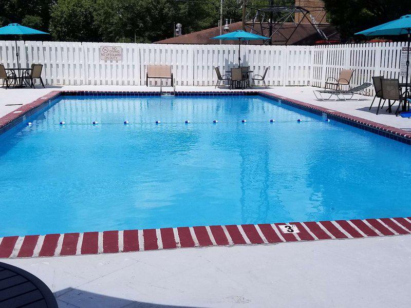 F6AC810DF9DF0E2179EA3A8F9FE5324E