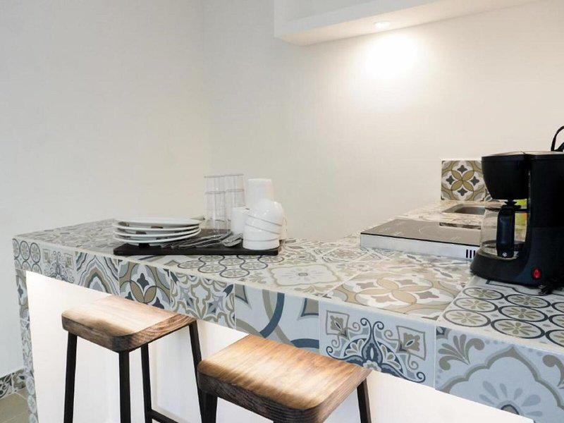 836B6D104E41B137569260D7685AE296