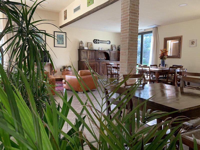 A22557BFC6BEDB9CB3D81CAFB1F4CA15