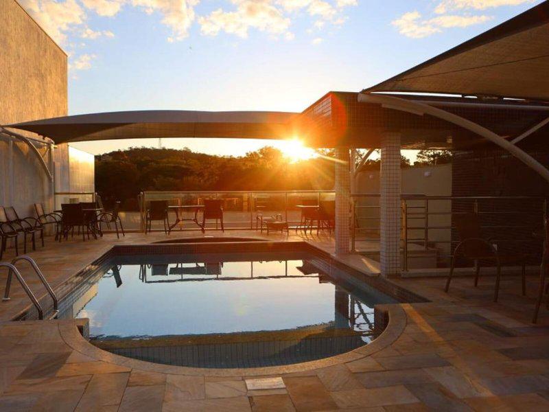 4FE28175A9E7EC83597C285AE51B5909