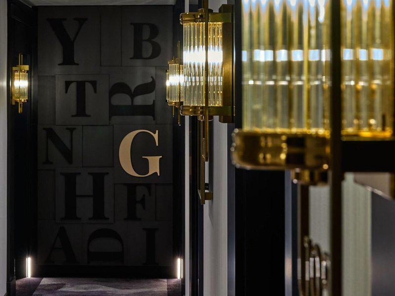 1E1D9FB444E1A7223FAB5BC31676F543