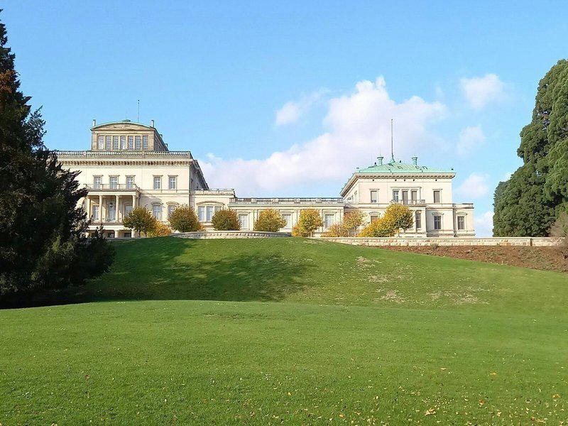 F64DC65DB85F61328B8AB7BF5B08613A