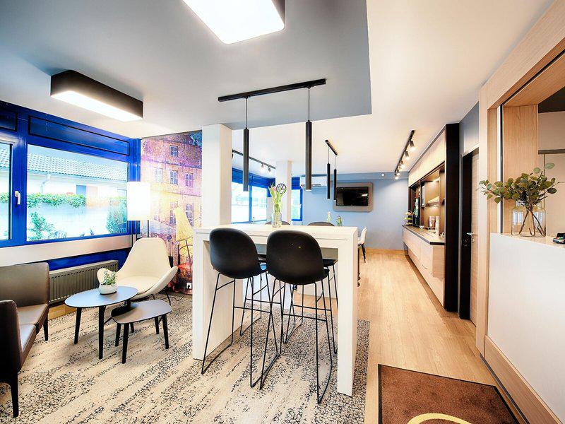 E81E5F49D1FE6233D105BE3ACD791656