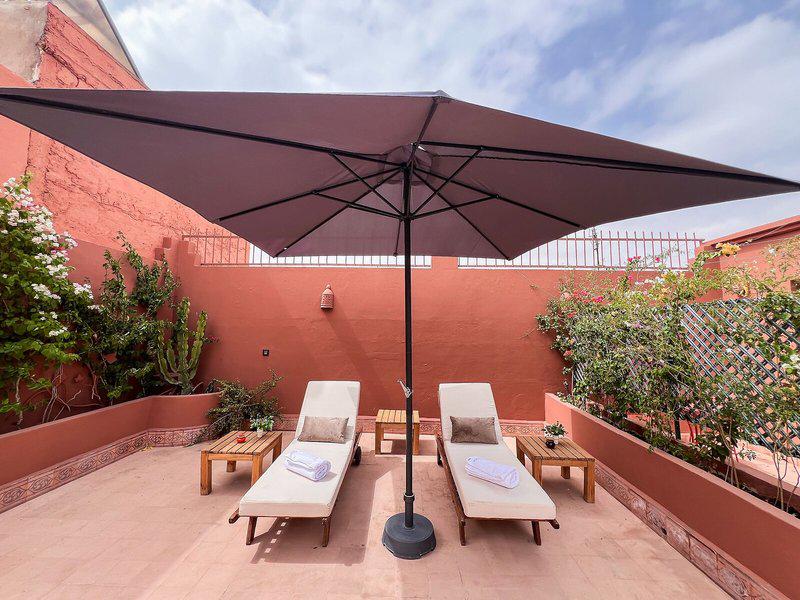 00F2AEA408C1E7E951D470709839EAC5