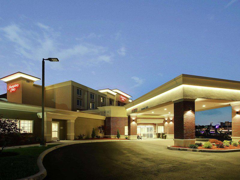 B126FDA6CE46584D9FF35D82102C3B1F