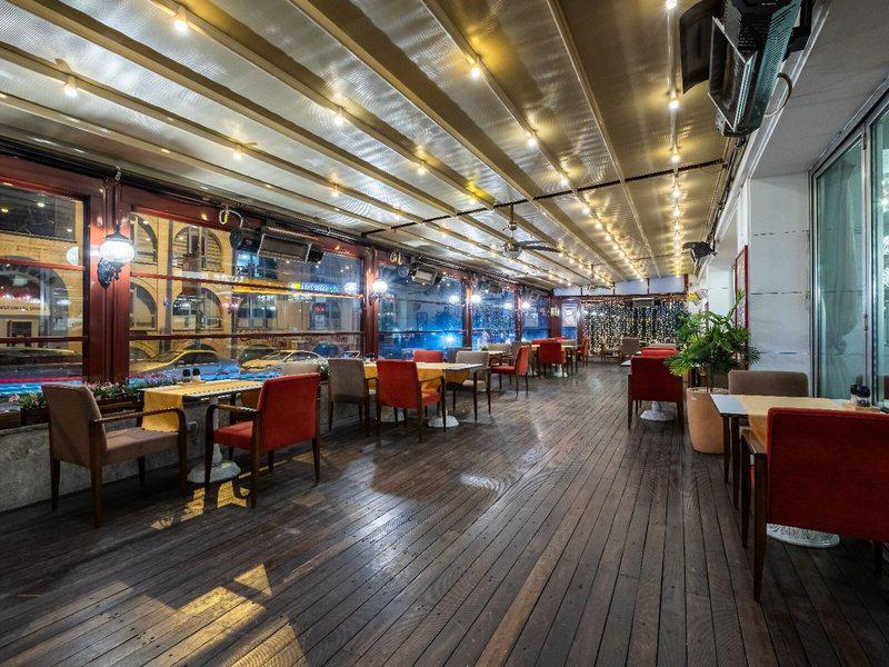 FCAFA9C2D92803BEE5BCDD2FA679EE14