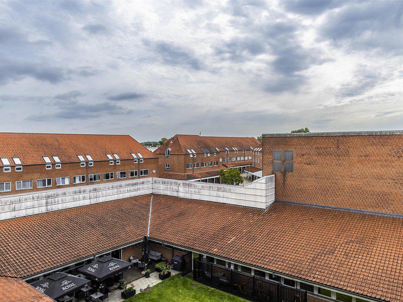 ACA7F9C807E91793E331AC74375C3167