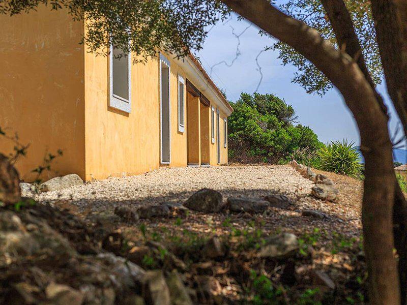 79544C2C77C399DF75174290FB13E16C