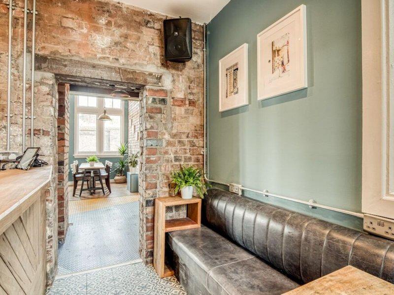 05DF12B261F0C4949BC112FC9D6960A2