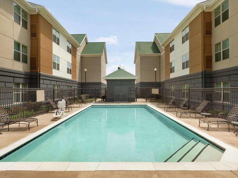 E7A175B1B20B09990A06D6C6CD6B33A2