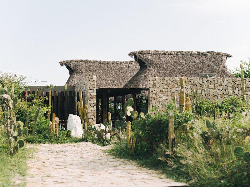 777180CB8F61C7F31A1A4257F52761CC