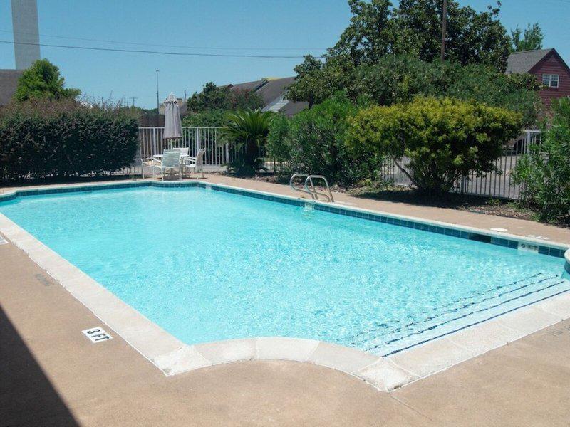 B78A74056818C76B2EBF8DC9E17C904E