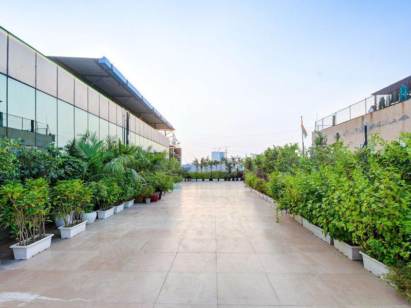 Airport Hotel Grand