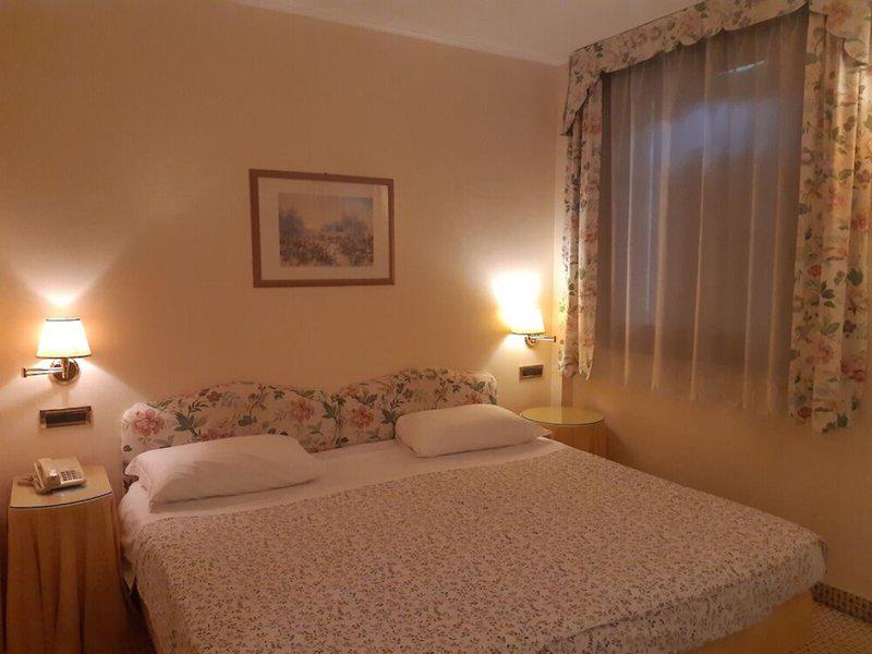 980E1D6F411853B6B21189FD68F689D2