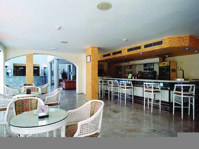 F4F07CBB4A038DCF5C919697DFFBAA22