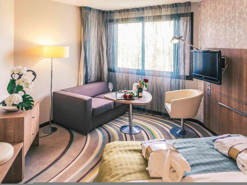 9CFE73D1B896C7E56A0E3892A8711CF8