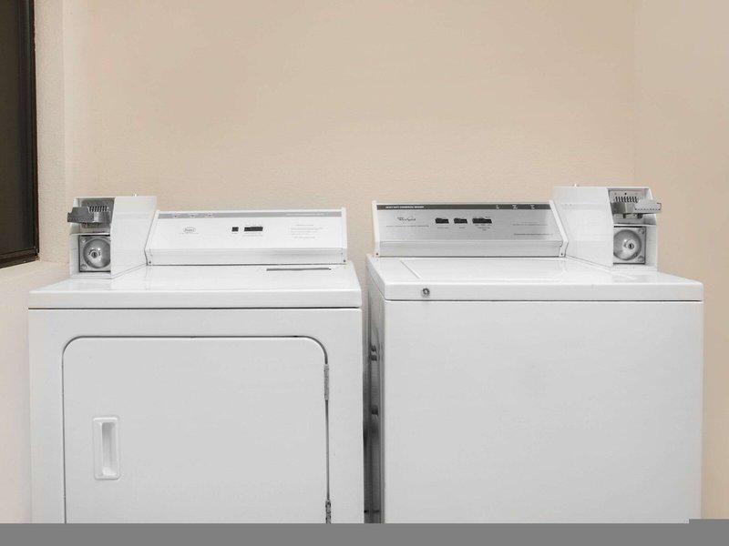 94D07E591B34143F4E721DB254CE53C5