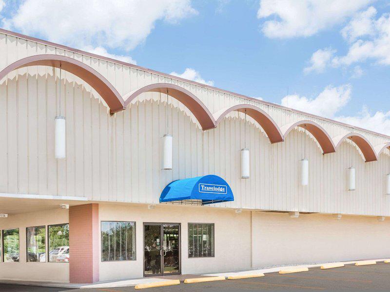 DE1FB463A944523B7F6F7D9E534822F6