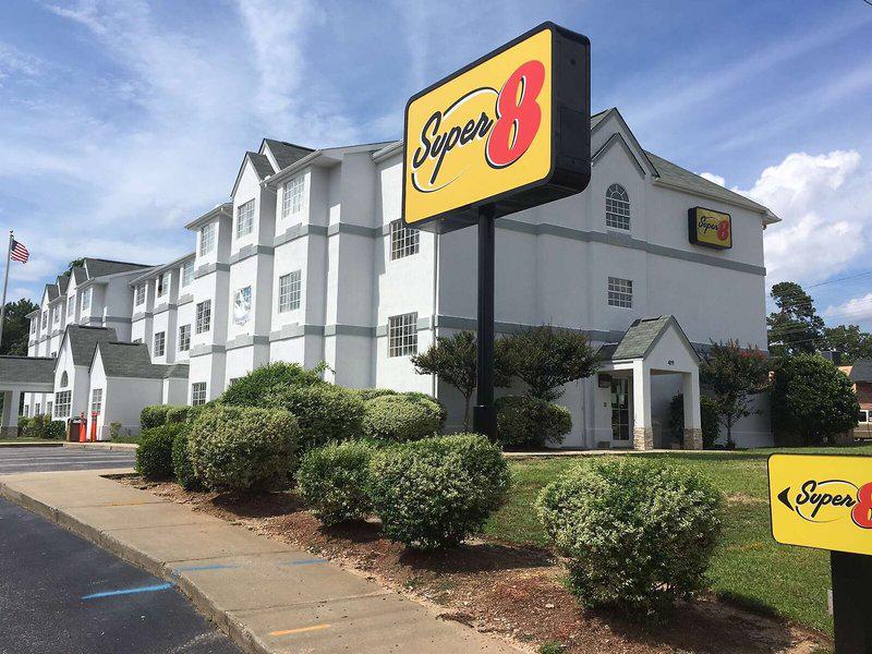 23F60B120E7C8F1162A3434148D1DB31