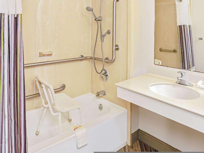 5598DD73E4F696F2F5A0BE1B09881DE6