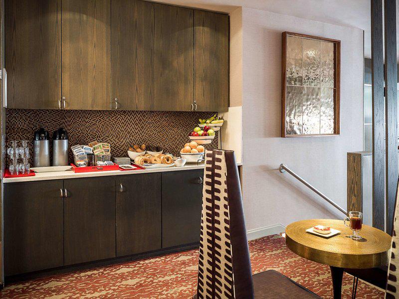 3B8D1E32A635299B78185AED610A2B1D