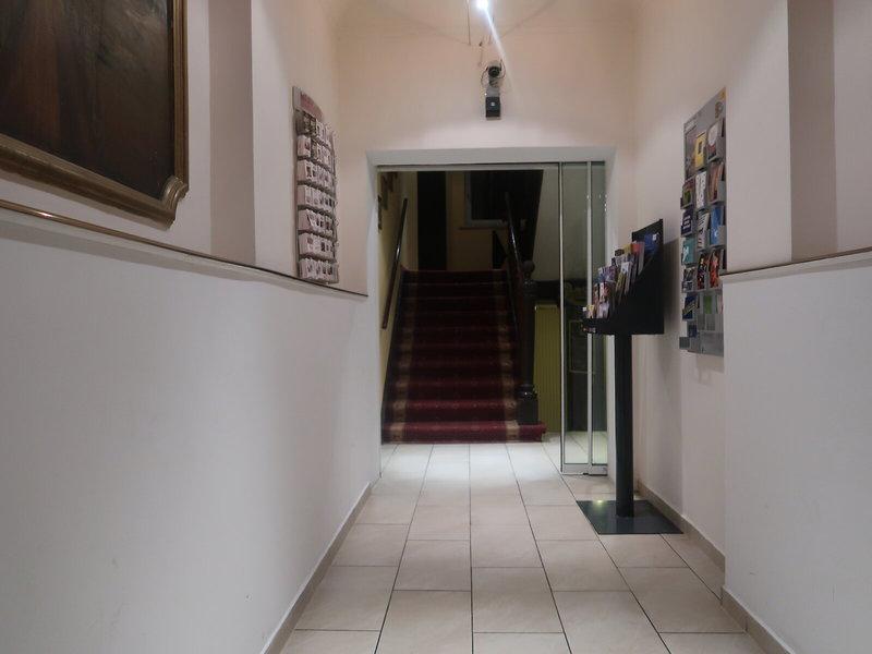 79F0E0CF6CC8C2FDA753618B176EFB63