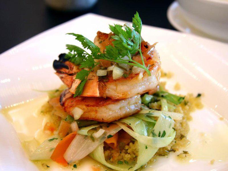 FFBE0B91E7C4C0C4F39C5F64E1B6D8E6