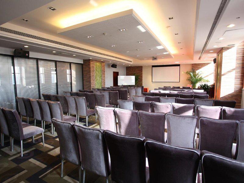 5DCEBA16567F6A380624595037D17DC0