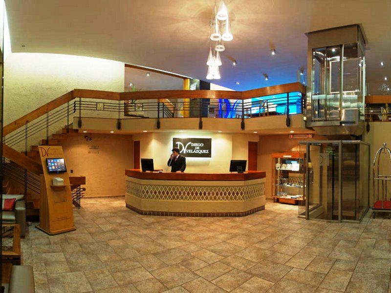 94C35DDE239C518194329AACEABD7CCE