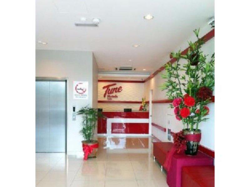 70FBE796CA543DD9E4B1160429A410A8