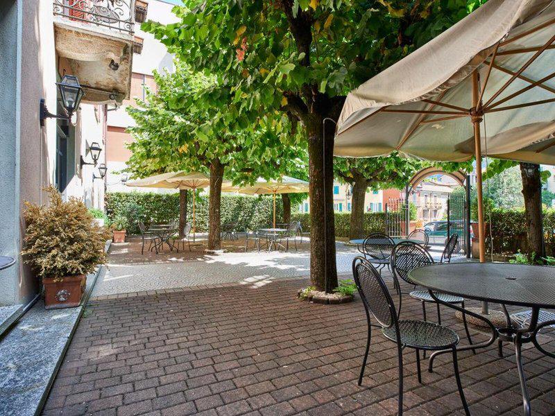 DAD504BBC294FEADB9C99EC555CDE398