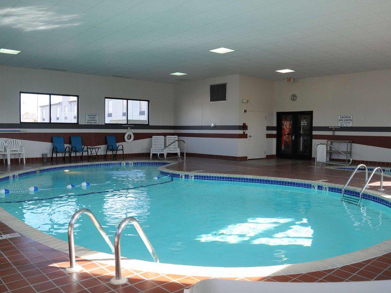 A6376033FE0448414C546CB1627A5943