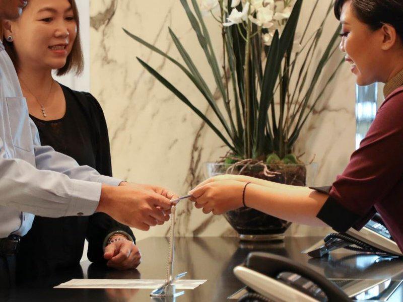 B0667344649EAFE2FCD8C06A5819B681