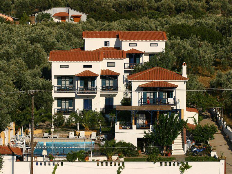 96BED5106C03F81C05025570623D82DC